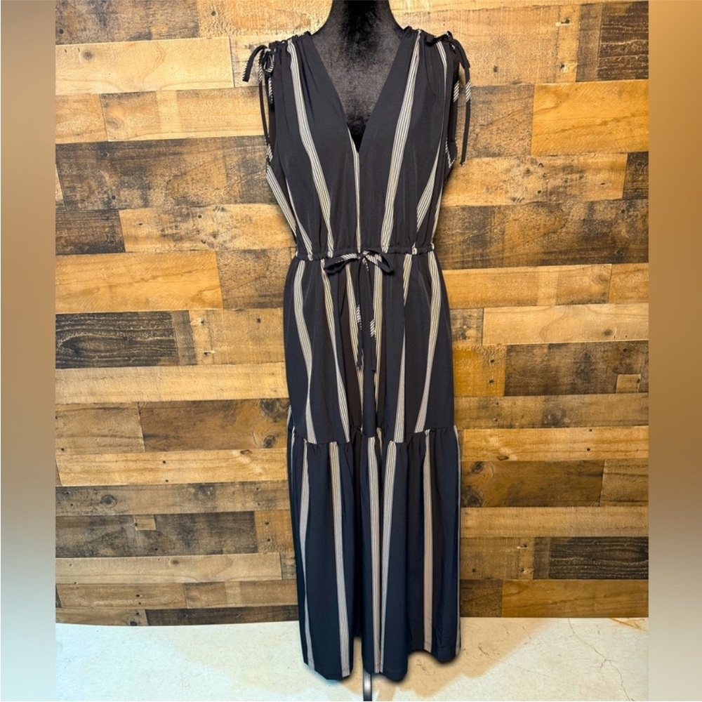 NEW NWOT Calvin Klein Women's Black Tan Striped Maxi Dress Tiered Ruffle 12